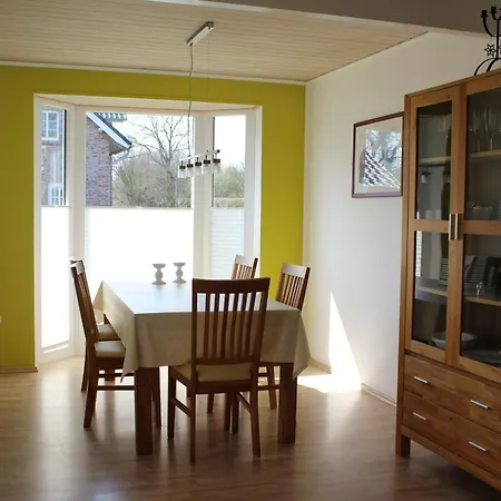 Steen Feriehus *